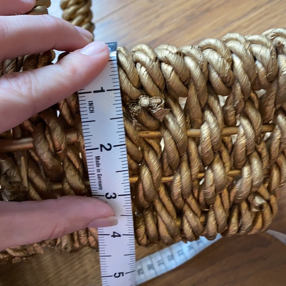 Golden brown big braided wooden basket with big handle rectangle organiz… - Picture 10 of 13